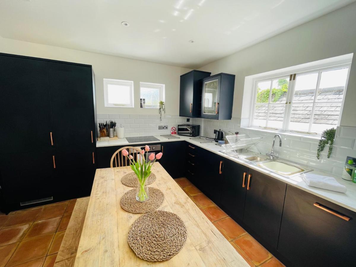 Nomihomes-Otis House-Free Parking X 2-Central -10Ppl Ексетър Екстериор снимка